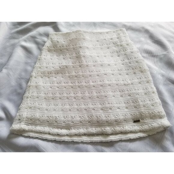 Hollister Dresses & Skirts - Hollister Skirt White Crochet Fully Double Lined Mini Skirt Women's Size SMALL